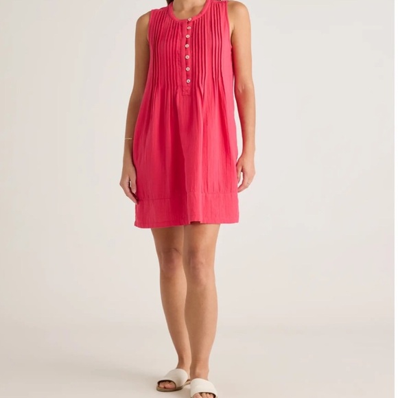 Quince Dresses & Skirts - NWT Quince women's 100% organic cotton gauze sleeveless hot pink swing dress M